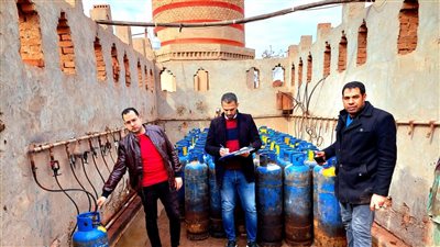 ضبط مصنع طوب لتجميعه أسطوانات البوتاجاز بالبحيرة 