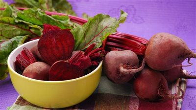 فوائد البنجر، لخفض ضغط الدم وصحة المخ