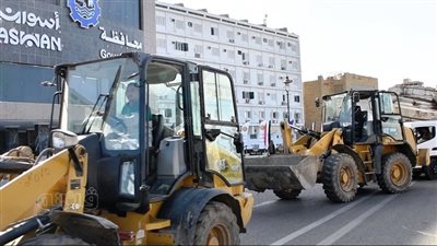 انطلاق المرحلة الأولى من الموجة الـ22 لإزالة التعديات على أراضي الدولة بأسوان (صور)