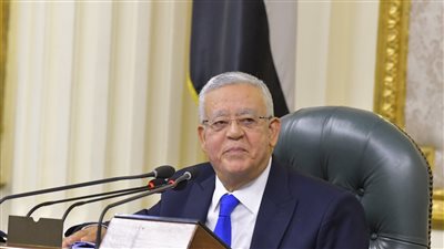 رئيس النواب يوجه رسالة للأعضاء بشأن الحديث لوسائل الإعلام 