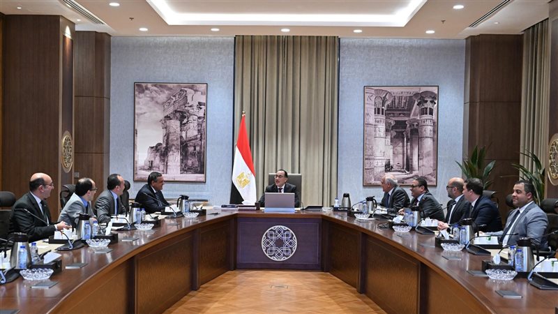 رئيس الوزراء مع رئيس