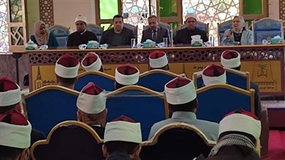 لقاءات متنوعة وحملات توعوية عن القضية السكانية بدور العبادة بالوادي الجديد 