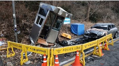 إصابة شرطي في حادث اصطدام سيارة بنقطة حراسة للسفارة الروسية في سيئول