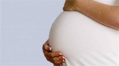 هيئة الدواء تنصح الحوامل بتناول هذه الفيتامينات 