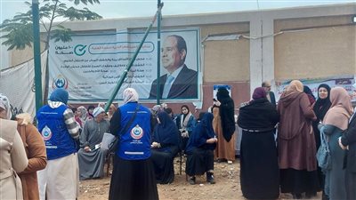 محافظ الغربية: مساعدات مالية وندوات ضمن المشروع القومي لتنمية الأسرة (صور)