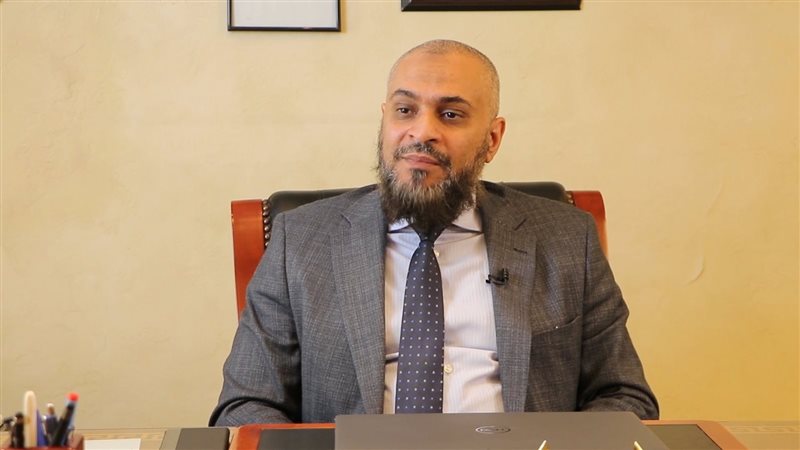 أشرف حجر مدير مركز