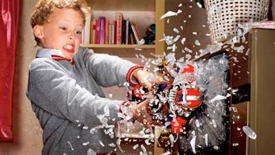 طرق التعامل مع سلوك الطفل التخريبي