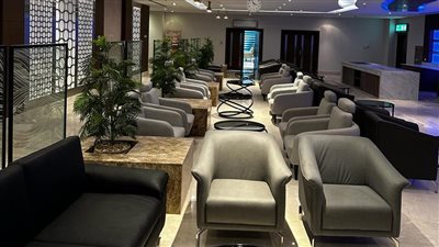 الطيران المدني تستعرض أعمال تطوير مباني الركاب بمطار القاهرة 