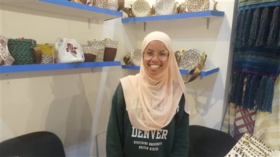 بورسعيدية تشارك بمعرض ديارنا في الأقصر لطرح منتجاتها بلغات مختلفة للعالم ( فيديو وصور)