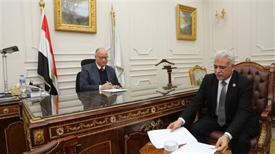 محافظ القاهرة يعتمد نتيجة الفصل الدراسى الأول للشهادة الإعدادية بنسبة نجاح 78.4%