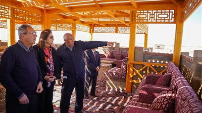 وزيرة التخطيط تتفقد مشروع المنزل الريفي صديق البيئة بالوادي الجديد