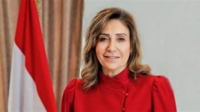 وزيرة الثقافة ونظيرها الفنزويلي يوقعان اتفاقية تعاون مشترك