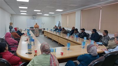 مياه بني سويف تعقد ندوة توعوية حول التعامل الأمثل مع شبكات الصرف الصحي