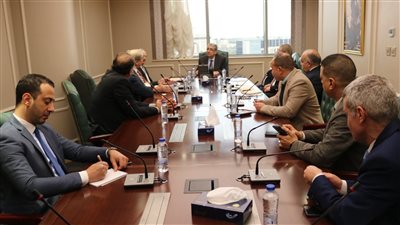 وزير الكهرباء: تعاون مع شركات عالمية لتنفيذ مشروعات تجريبية لإنتاج الهيدروجين الأخضر