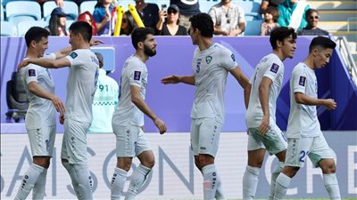 أوزبكستان ينتزع الفوز أمام تايلاند ويتأهل للدور ربع نهائي كأس آسيا