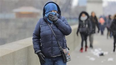 درجات الحرارة تسجل 5 مئوية في الأقصر ليلًا، والمواطنون: 