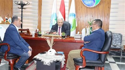 رئيس القابضة للمياه يتابع نسب تنفيذ مشروعات مبادرة حياة كريمة بالشرقية