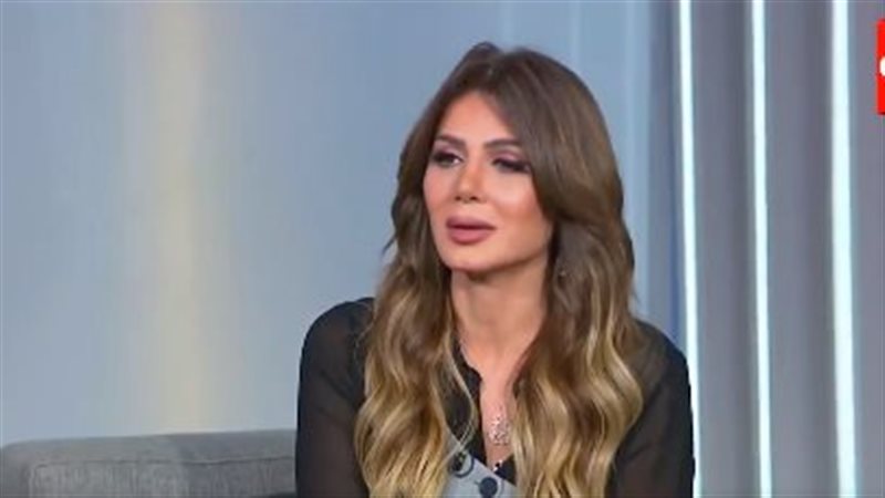 الفنانة نجلاء بدر،