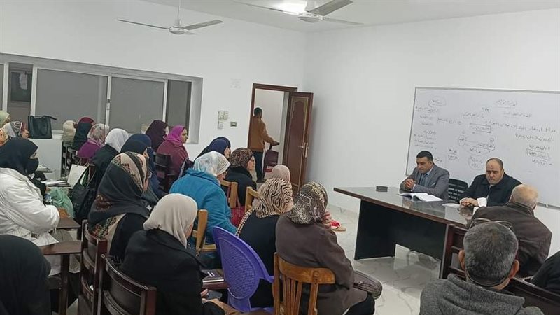جانب من فعاليات الندوة،