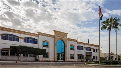 ميناء دمياط: رصيد صومعة القمح للقطاع العام تخطى 100 ألف طن