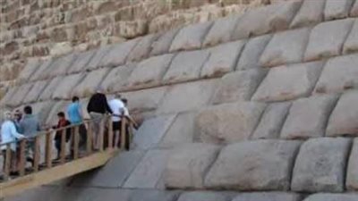 نائب يهاجم الحكومة بسبب هرم منكاورع: لا تمتلك عقلا سياسيا