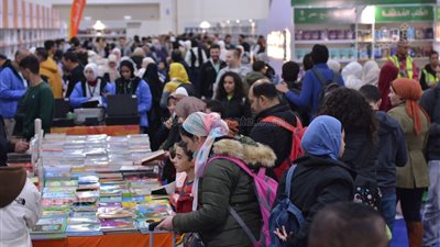 معرض الكتاب 2024، أبرز فعاليات وندوات المعرض اليوم الخميس
