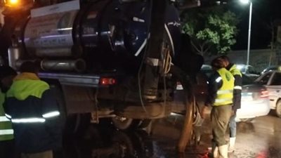 استمرار عمليات سحب مياه الأمطار بنطاق محافظتي القاهرة والجيزة