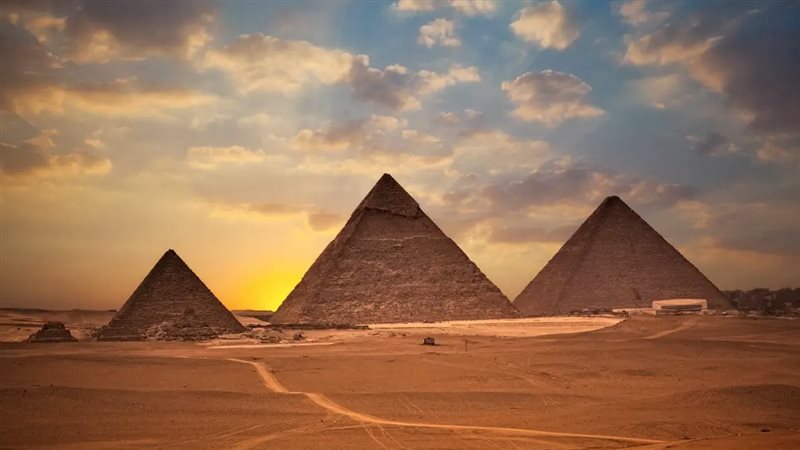  أهرامات الجيزة،فيتو