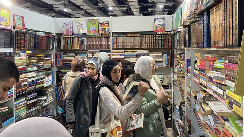 مكتبات سور الأزبكية