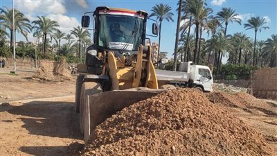 إزالة 53 حالة بناء مخالف ضمن الموجة 22 في البحيرة 