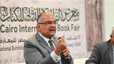 سعد الدين الهلالي يناقش كتابه الجديد بمعرض القاهرة.. ويؤكد: الشتائم تبطل الوضوء (صور)