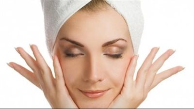 بثلاث مكونات فقط، احصلي على بشرة نضرة وناعمة في الشتاء 