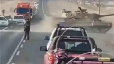 أين الحقيقة؟ مقطع فيديو يوثق انتشار دبابات في ولاية تكساس يرعب الأمريكيين 