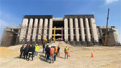 وزير النقل يتابع التقدم في معدلات تنفيذ مشروع الخط الأول من شبكة القطار الكهربائي السريع