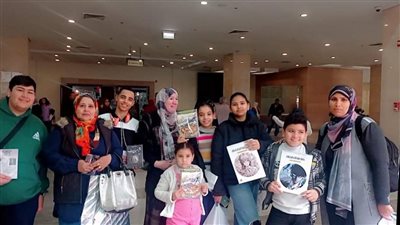 وفد طلاب تعليم القليوبية يزور معرض القاهرة الدولى للكتاب 