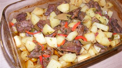 طريقة عمل اللحم بالبطاطس، أكلة سريعة التحضير