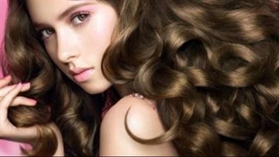 جل طبيعي لشعر ناعم وطويل وغزير ورائحته مميزة