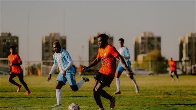  البنك الأهلي يفوز على الداخلية 3-1 استعدادا لعودة الدوري الممتاز (صور)