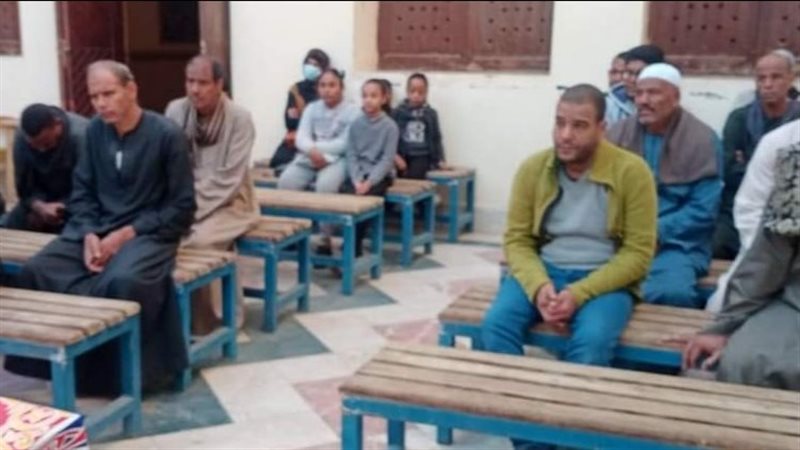 جانب من المحاضرات،فيتو
