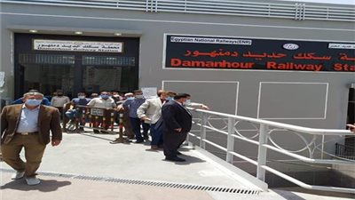 4 دقائق ترصد أعمال تطوير محطة قطارات دمنهور (فيديو)