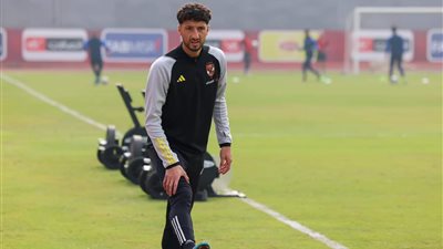وسام أبوعلى يبدأ التأهيل بمران الأهلى