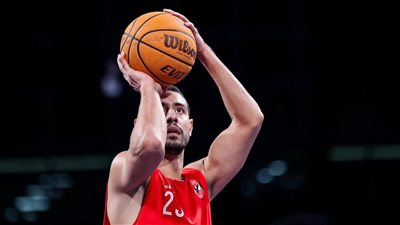 رجال سلة الأهلي يستضيف سموحة في بطولة الدوري