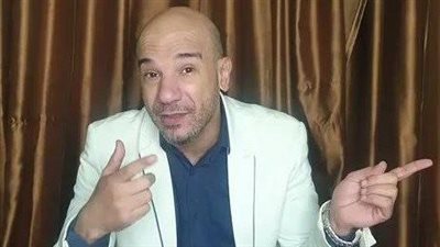 بدء محاكمة اليوتيوبر أكرم سلام لاتهامه باستعراض القوة، بعد قليل