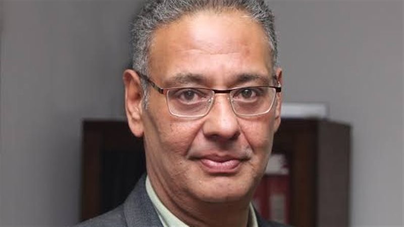 الدكتور علاء عبد