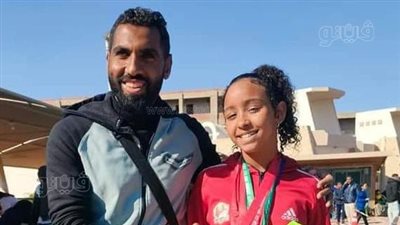 جودى فتاة الأقصر تحقق رقما قياسيا في بطولة الغردقة للسباحة الشتوية