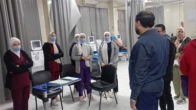 وكيل صحة الإسماعيلية يتابع انتظام سير العمل وتواجد الفرق الطبية بمستشفى الحميات (صور) 