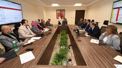 وزير الإسكان: تشكيل مجموعة عمل لتقييم تنفيذ الاستراتيجيات القومية وتحديد خطط الوزارة 