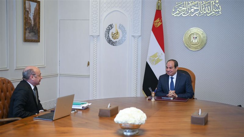 الرئيس السيسي ووزير