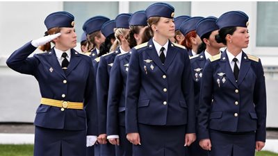  بعد أوامر بوتين بتدريب مزيد من النساء به.. تعرف على جهاز الاستخبارات الروسية 