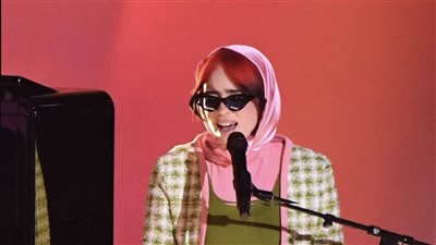 بيلي إيليش تؤدي أغنية What Was I Made For على مسرح الجرامي (فيديو)